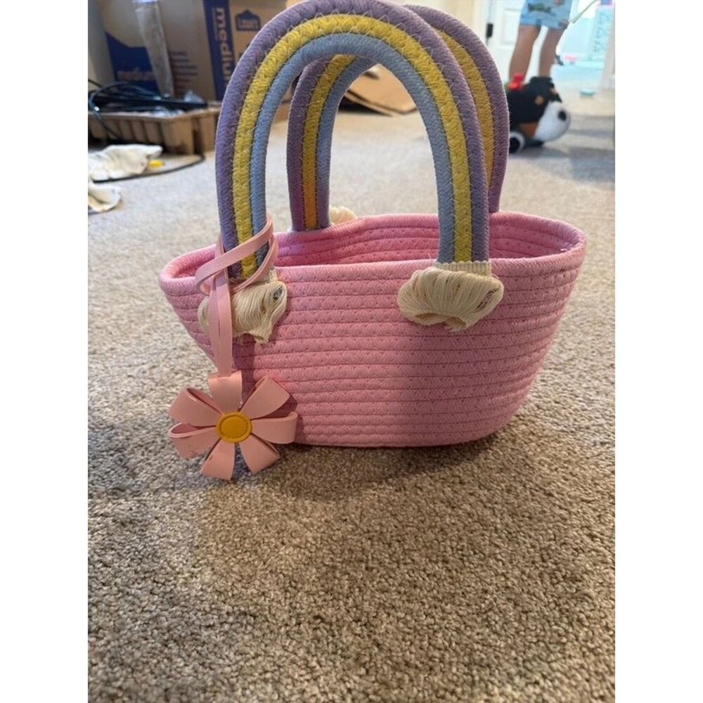 Woven pink purse